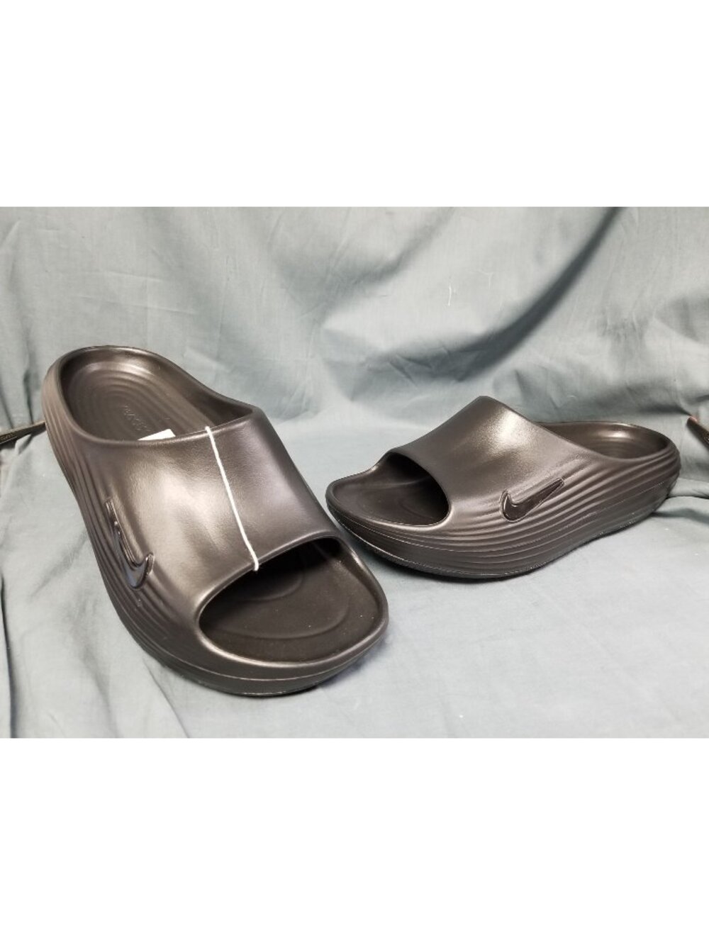 Nike ReactX Rejuven8 Slides HV4479 001 Black Men's Size 9 NEW W/TAGS!